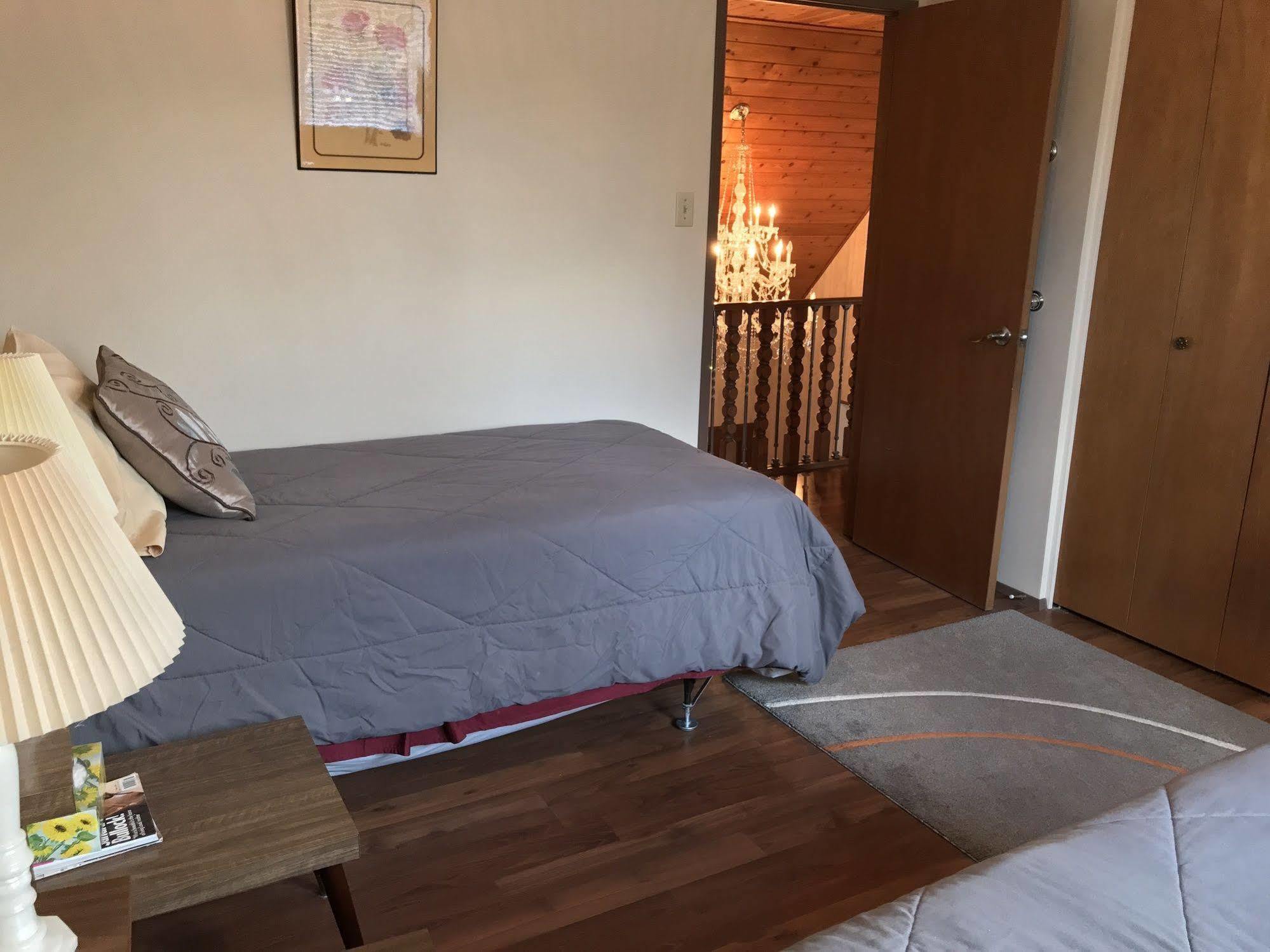 Wild Rose Bed & Breakfast Saskatoon Bagian luar foto